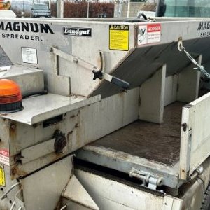 foto 4x4 AUSA B200H 5t komunal special zima zamiatarka syparka plug