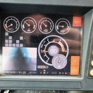 foto 4x4 AUSA B200H 5t komunal special zima zamiatarka syparka plug