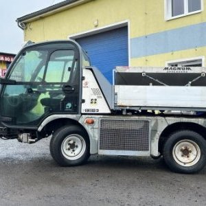 foto 4x4 AUSA B200H 5t komunal special zima zamiatarka syparka plug